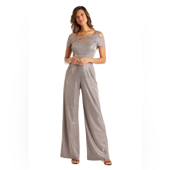 Nightway Cappucino Off the Shoulder Formal Jumpsuit Size 14 Style 21959 - Picture 1 of 8